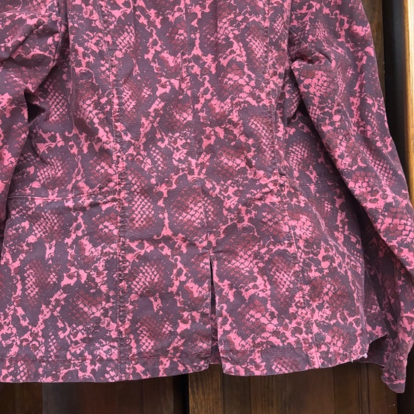 Gilli Snakeskin Print Blazer - Picture 2 of 4